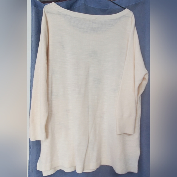 Capri Jeans & Long-Sleeve Sweater Set, (NYDJ & Loft) - Picture 12 of 14
